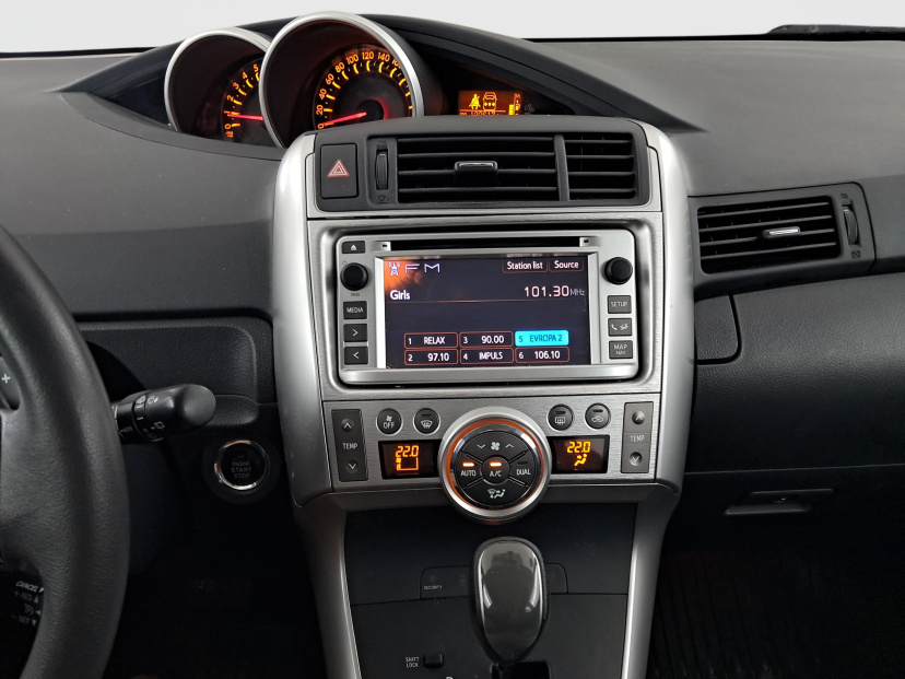 Toyota Verso, 2012