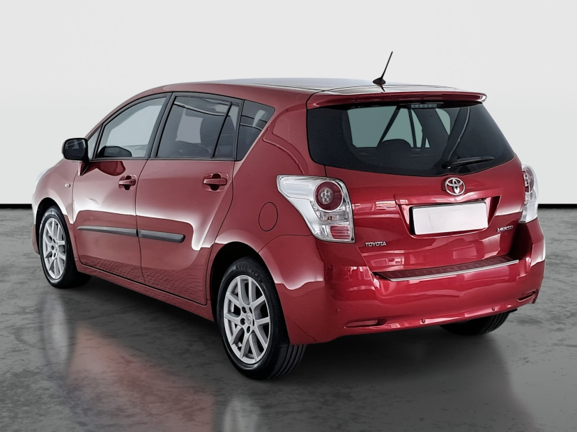 Toyota Verso, 2012
