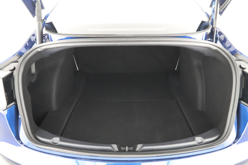 Tesla Model 3, 2020