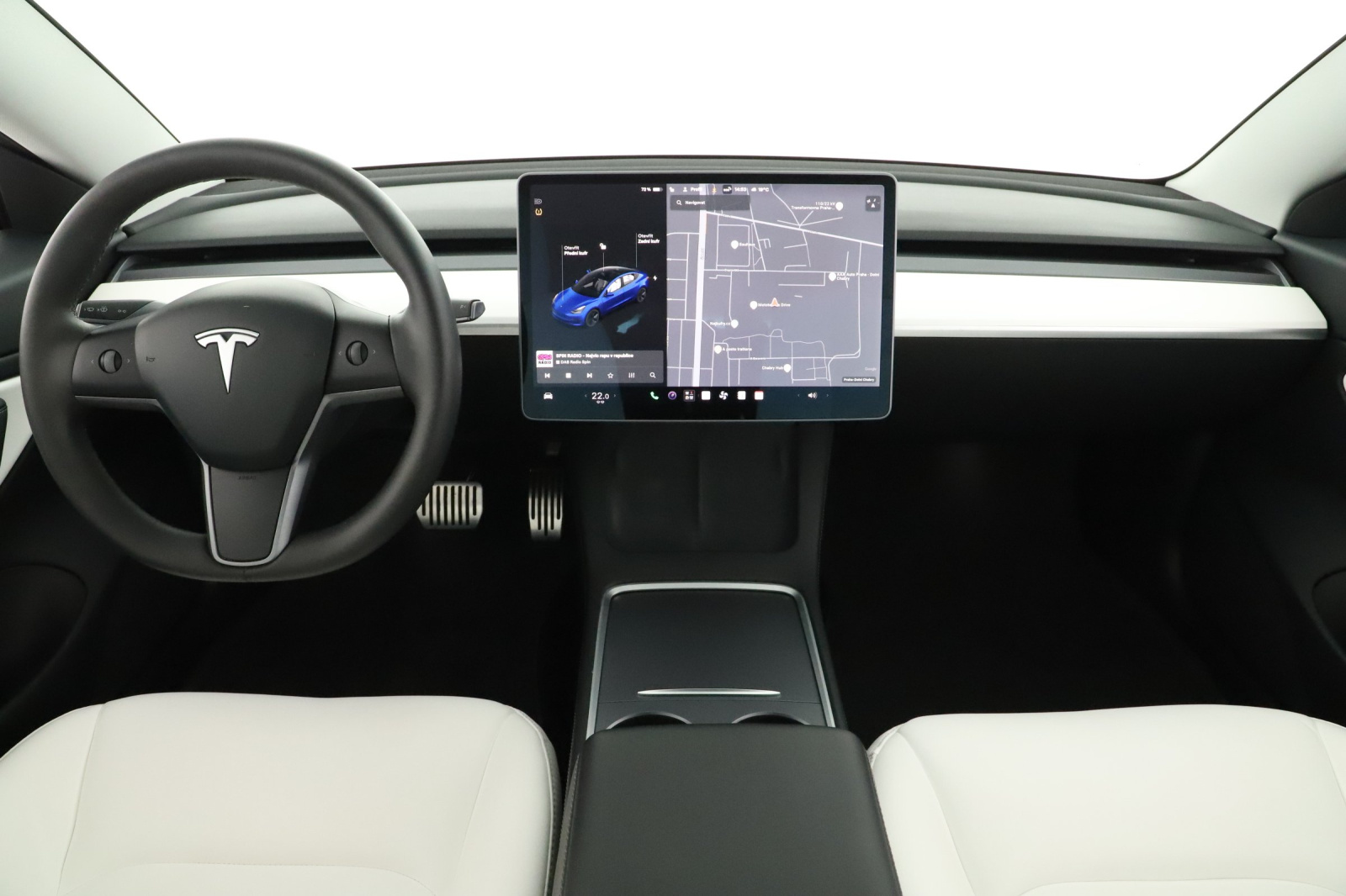 Tesla Model 3 Long Range AWD – fotografie 9