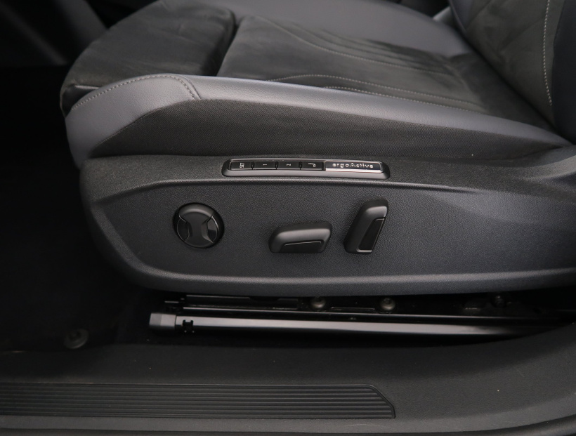 Volkswagen ID.5, 2023