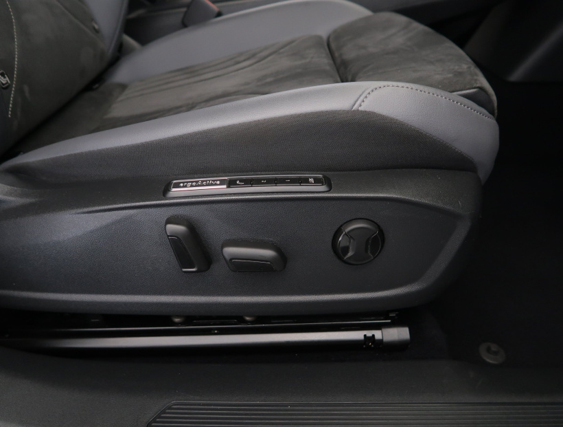 Volkswagen ID.5, 2023