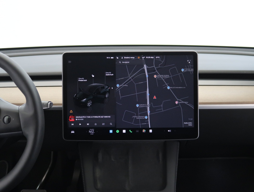 Tesla Model Y, 2023