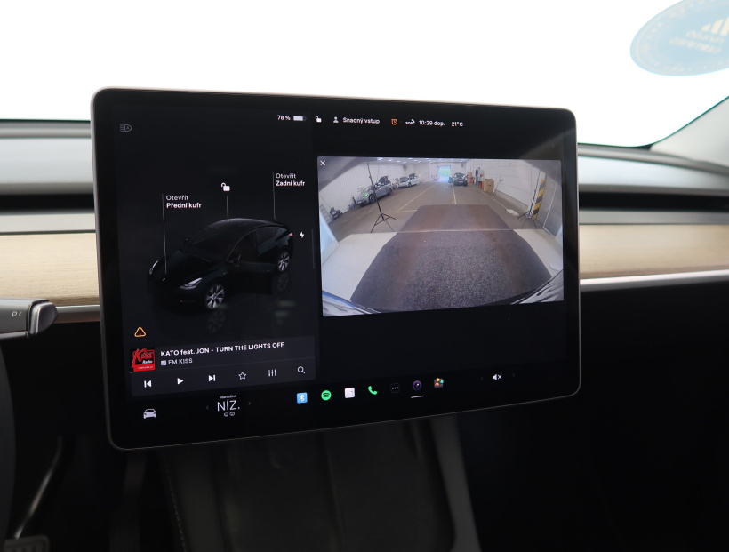 Tesla Model Y, 2023