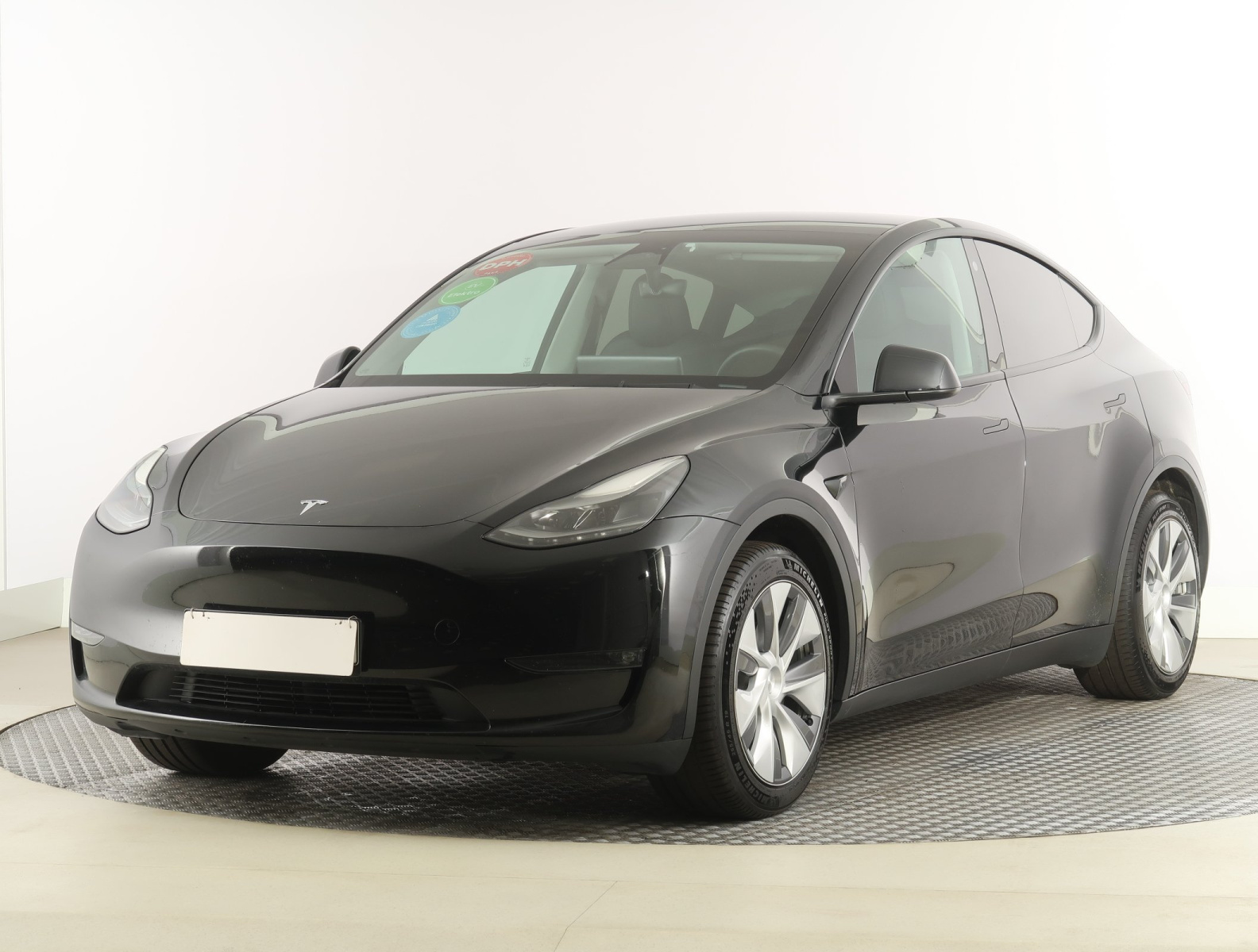 Tesla Model Y Long Range AWD – fotografie 3