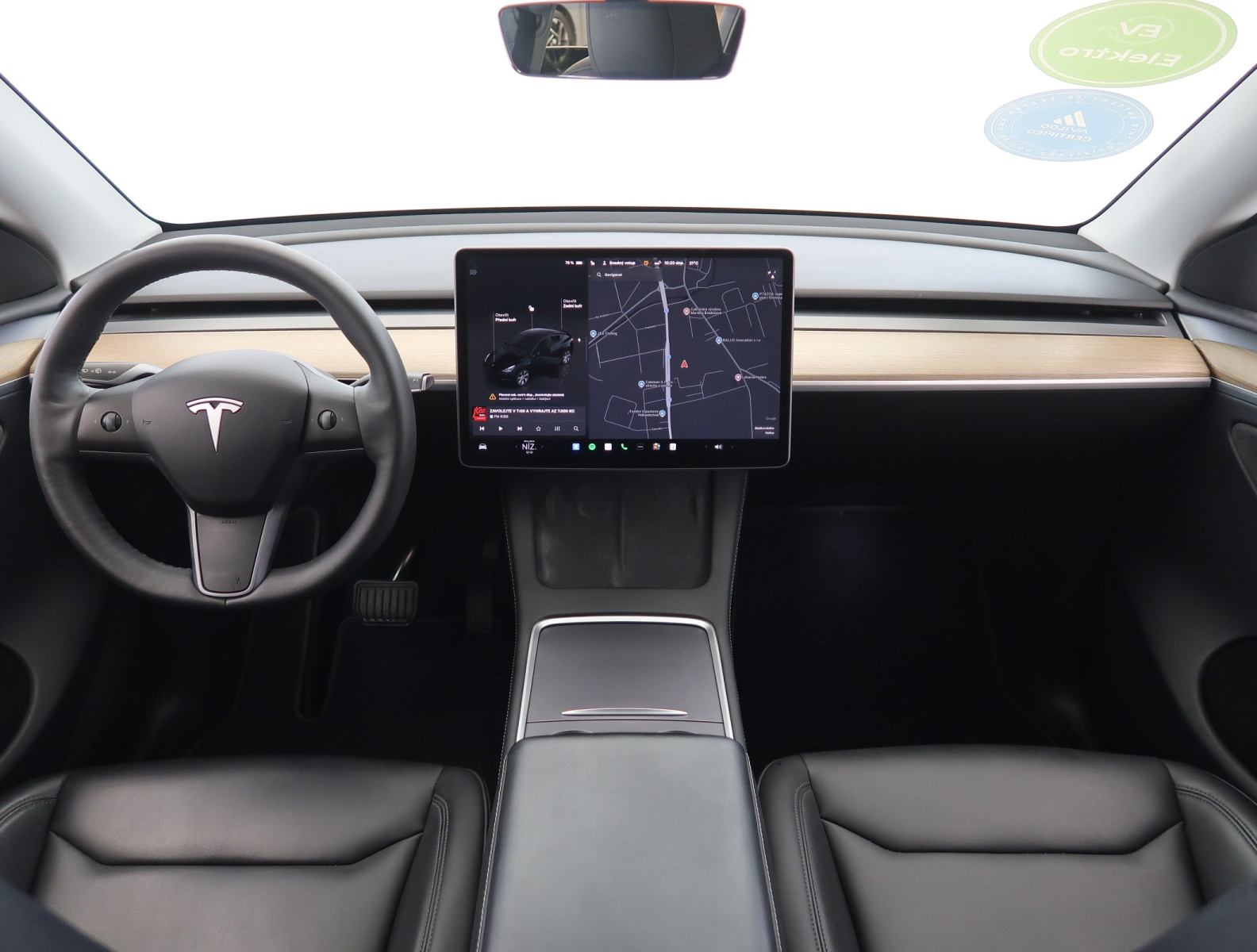 Tesla Model Y Long Range AWD – fotografie 10