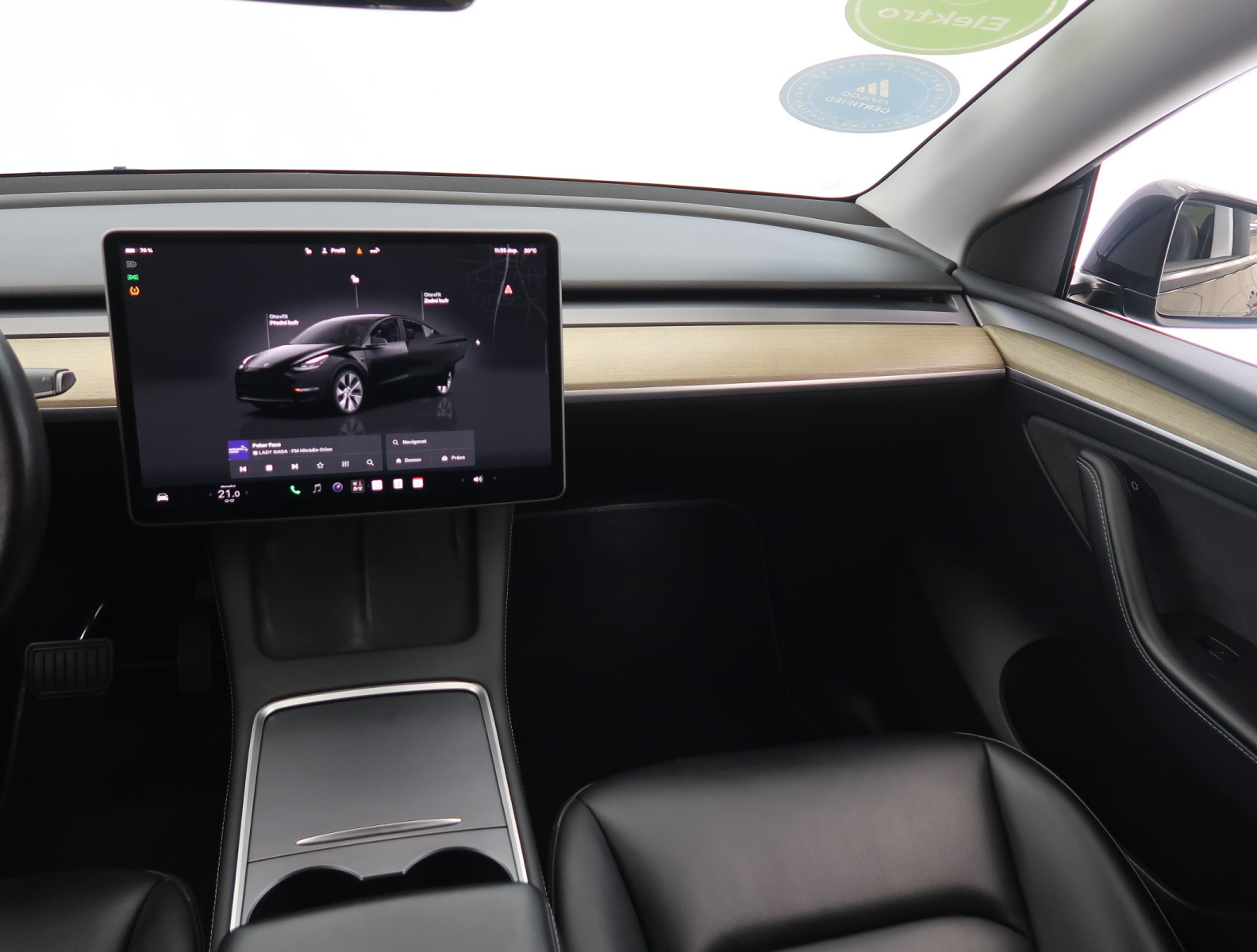 Tesla Model Y Standard Range – fotografie 11