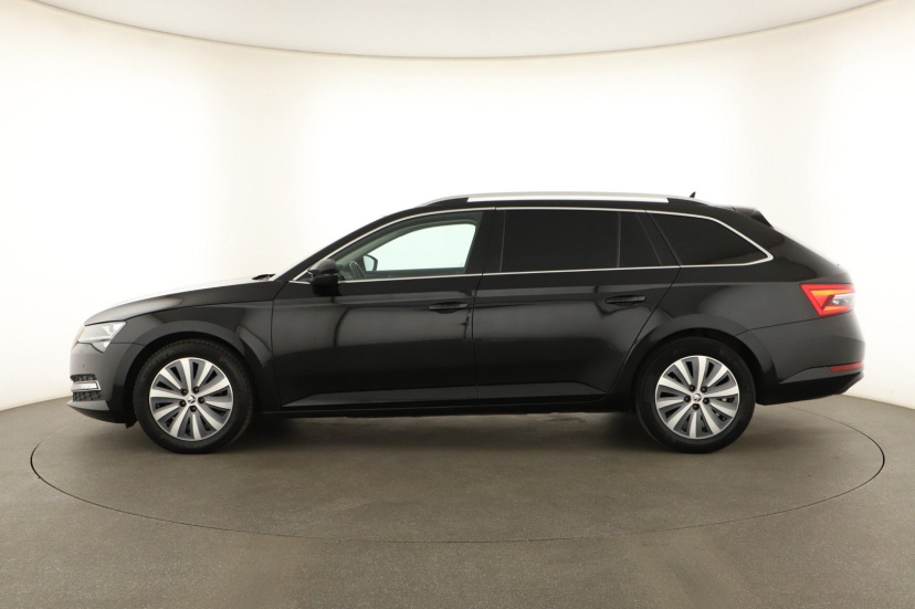 Škoda Superb, 2022
