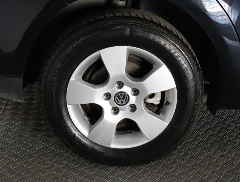 Volkswagen Touran, 2009