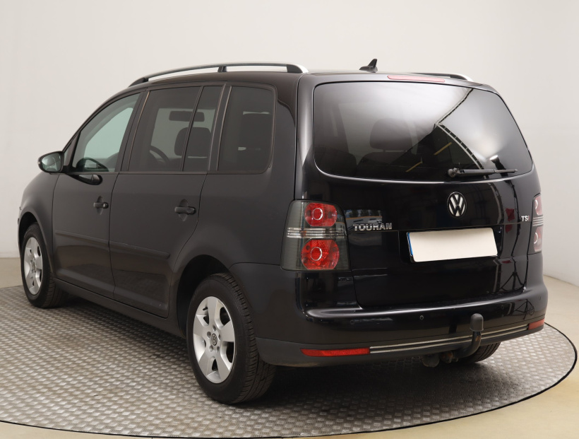 Volkswagen Touran, 2009