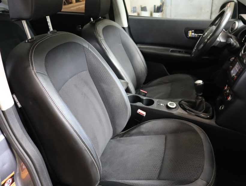 Nissan Qashqai, 2013