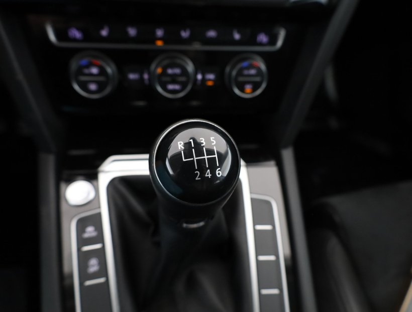 Volkswagen Passat, 2015