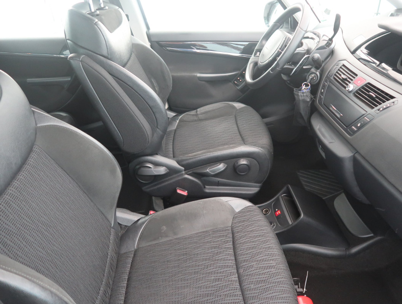Citroen C4 Picasso, 2011