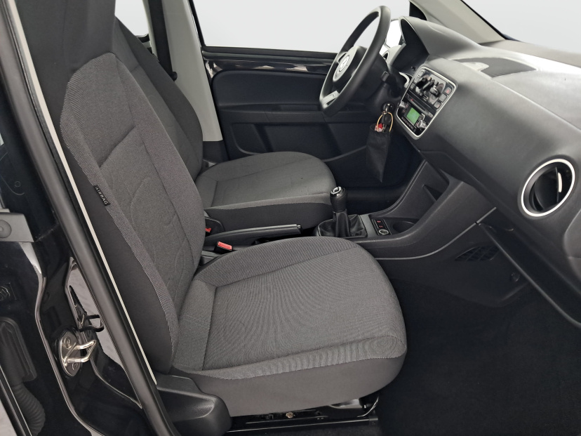 Volkswagen Up!, 2014