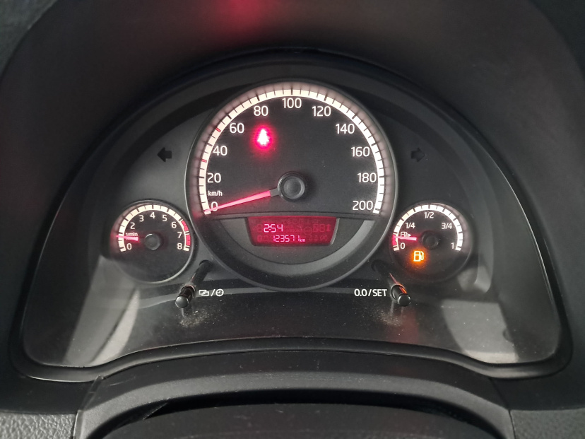 Volkswagen Up!, 2014