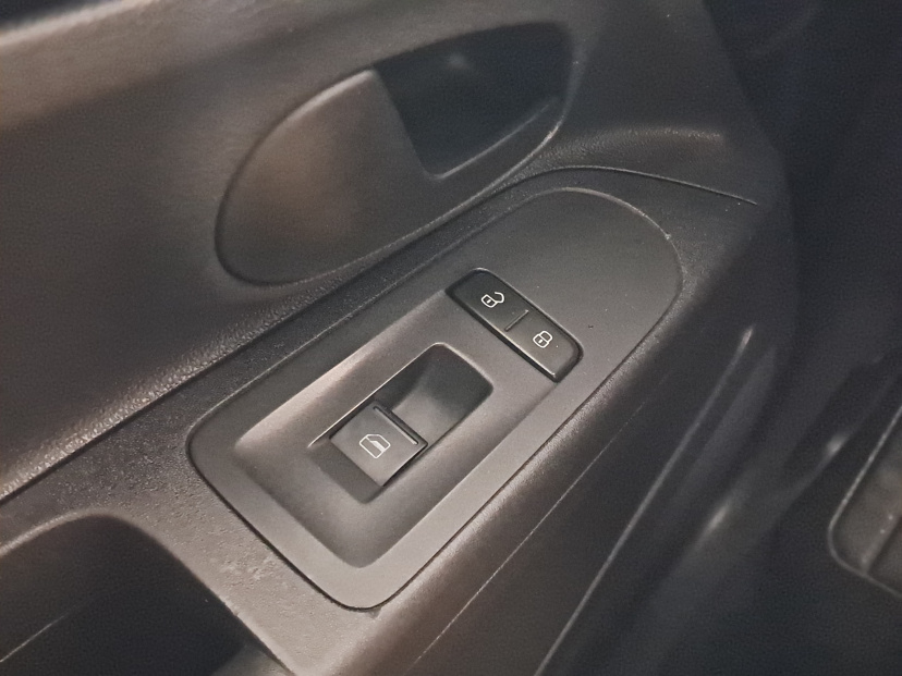 Volkswagen Up!, 2014