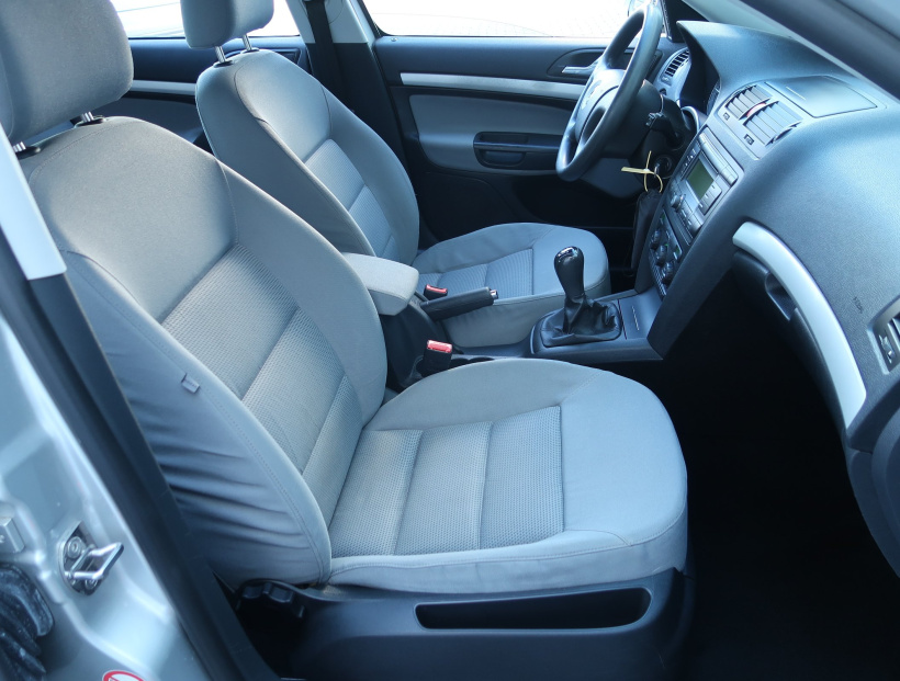 Škoda Octavia, 2005