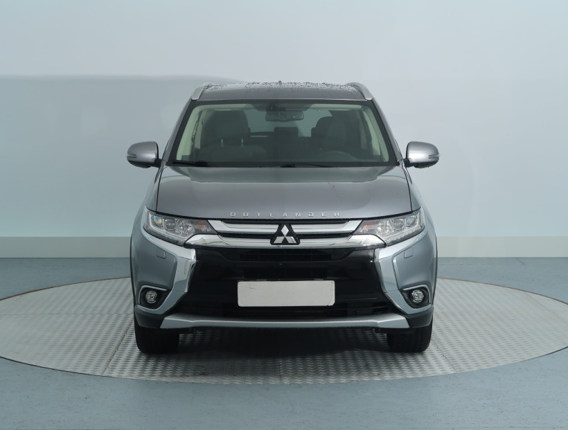 Mitsubishi Outlander, 2017