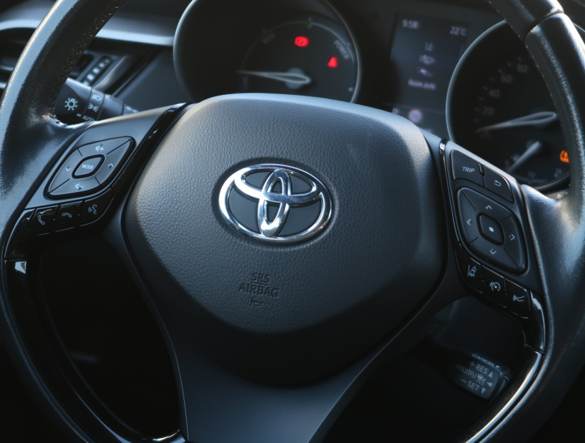Toyota C-HR, 2022