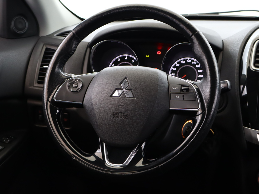 Mitsubishi ASX, 2016