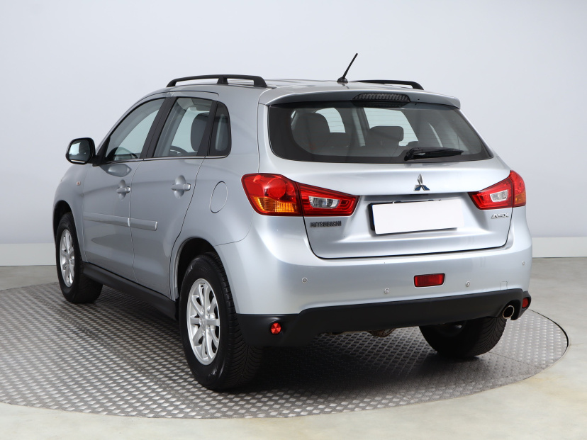 Mitsubishi ASX, 2016