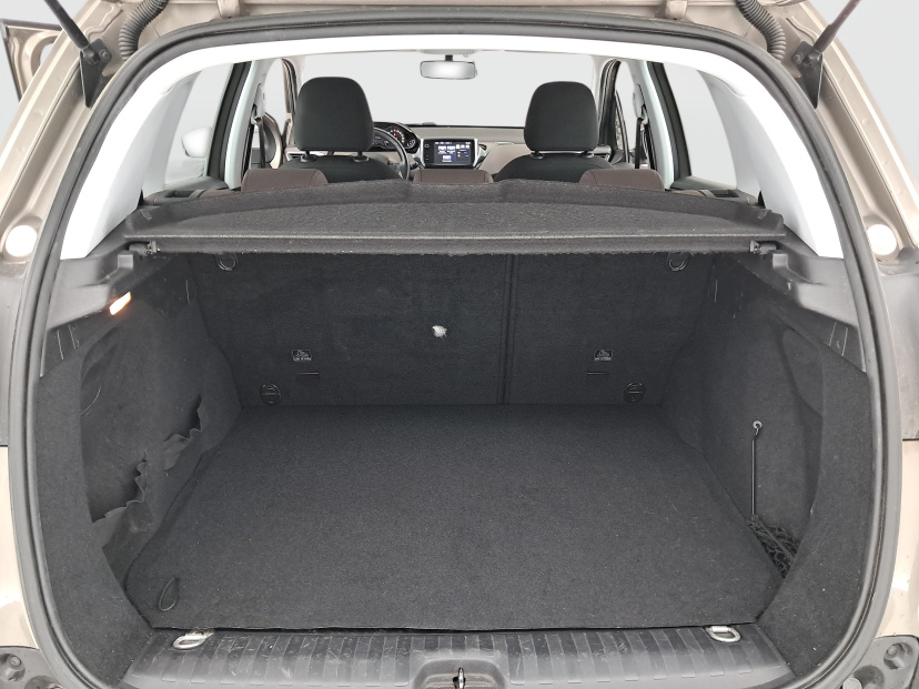 Peugeot 2008, 2015