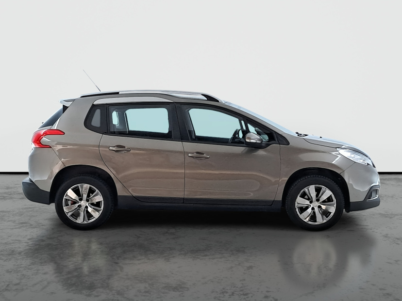 Peugeot 2008, 2015