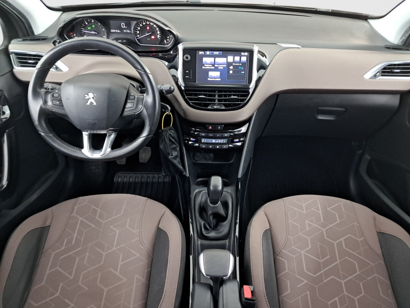 Peugeot 2008, 2015
