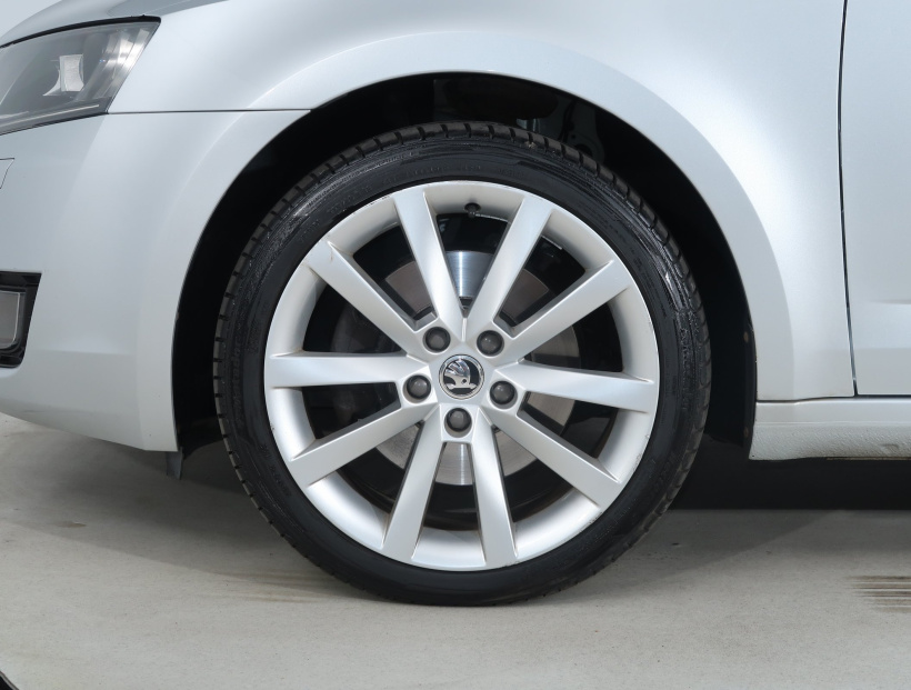 Škoda Octavia, 2015