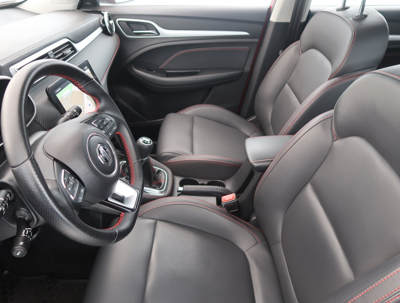 MG ZS SUV, 2023
