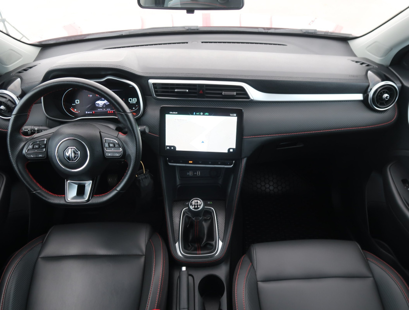 MG ZS SUV, 2023