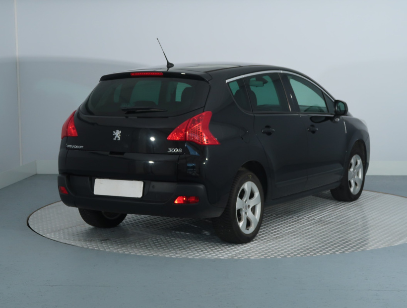 Peugeot 3008, 2012