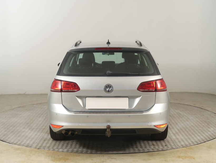 Volkswagen Golf, 2015