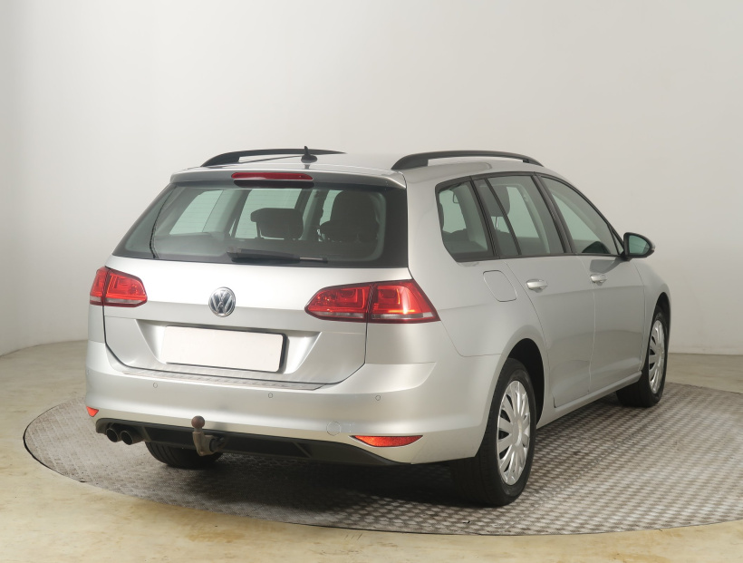 Volkswagen Golf, 2015