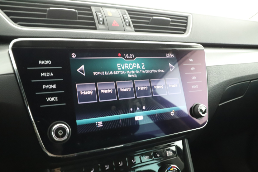 Škoda Superb, 2019