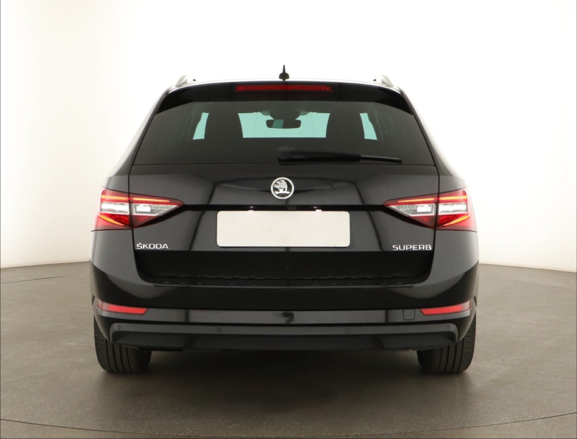 Škoda Superb, 2019