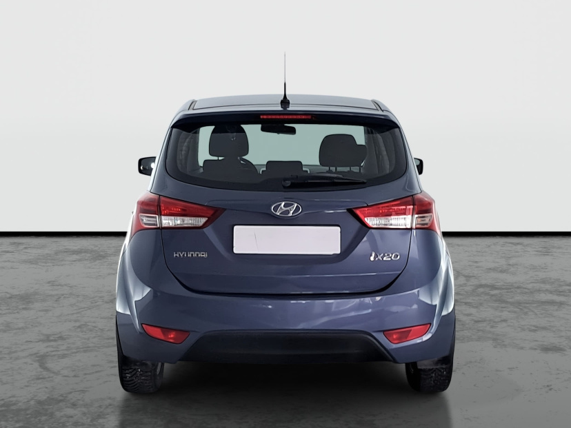 Hyundai ix20, 2013