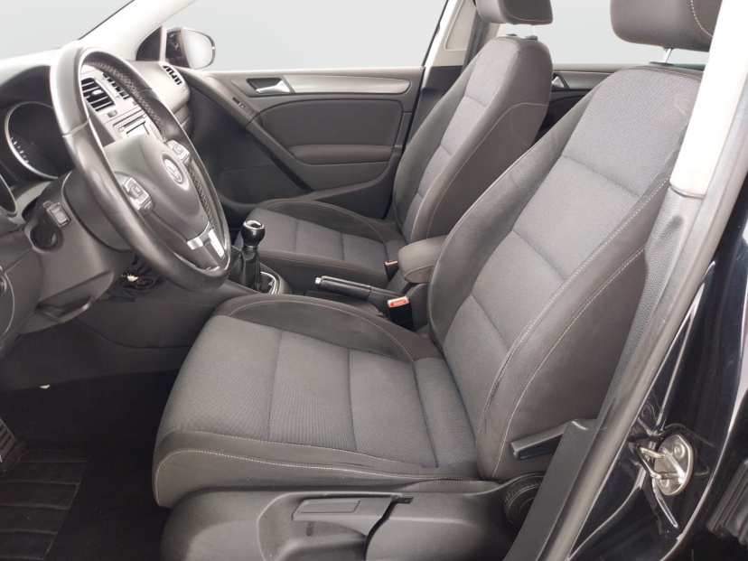 Volkswagen Golf, 2011