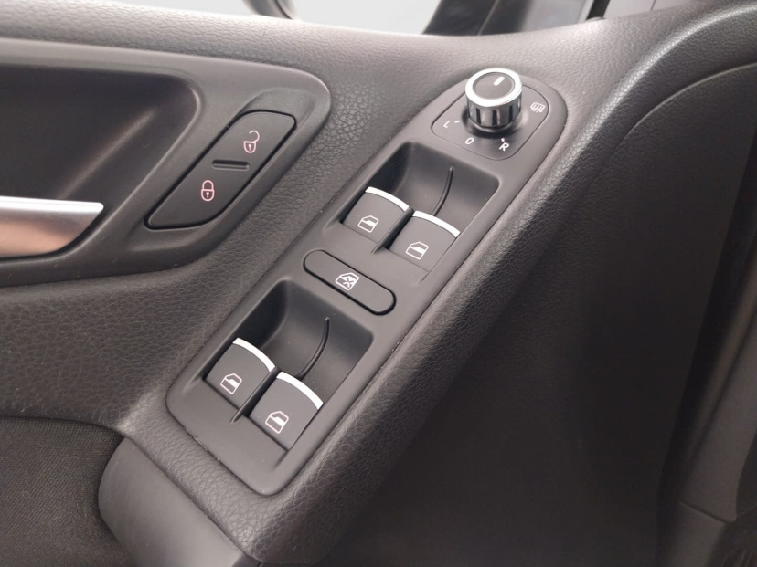 Volkswagen Golf, 2011