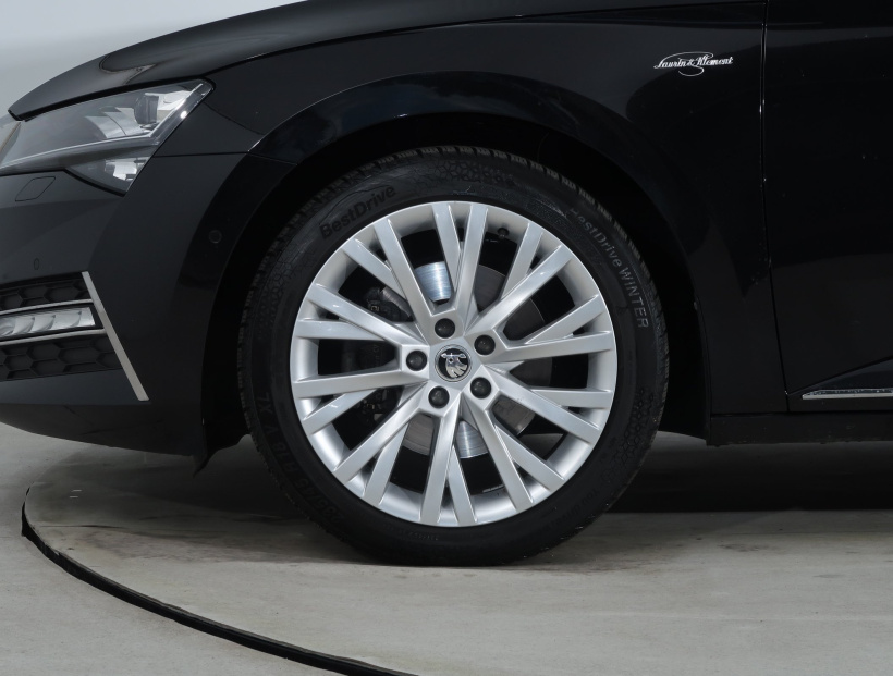 Škoda Superb, 2024