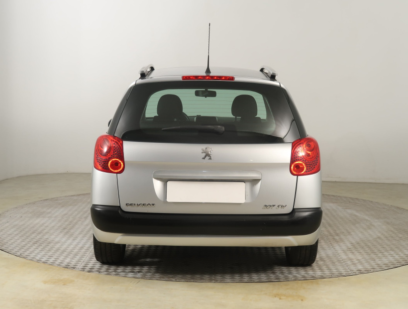 Peugeot 207, 2012