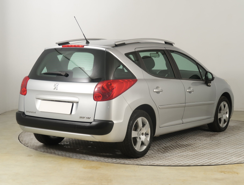 Peugeot 207, 2012