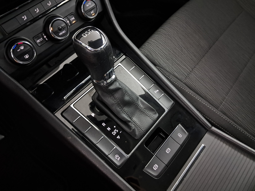 Škoda Superb, 2017