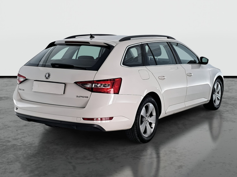 Škoda Superb, 2017