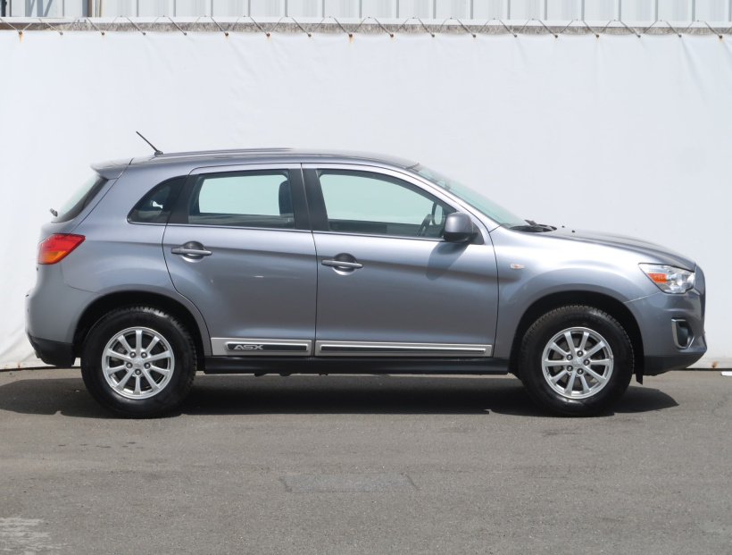 Mitsubishi ASX, 2017