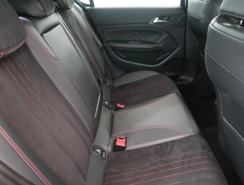 Peugeot 308, 2016