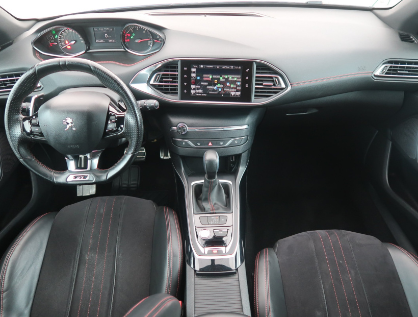 Peugeot 308, 2016