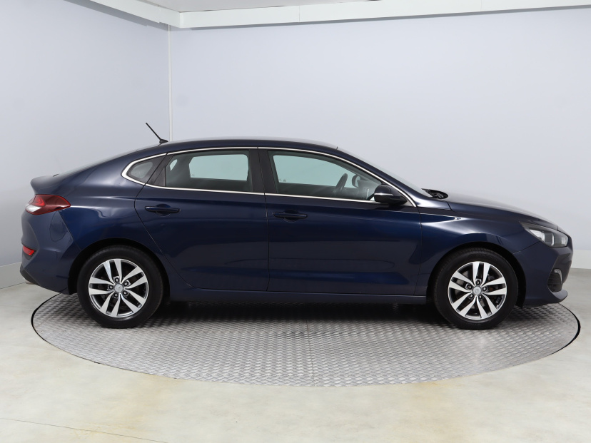 Hyundai i30 Fastback, 2019
