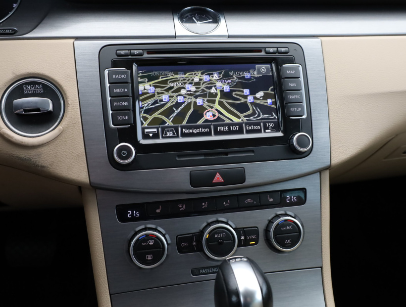 Volkswagen Passat, 2013