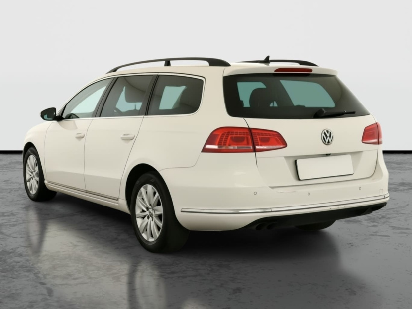 Volkswagen Passat, 2013